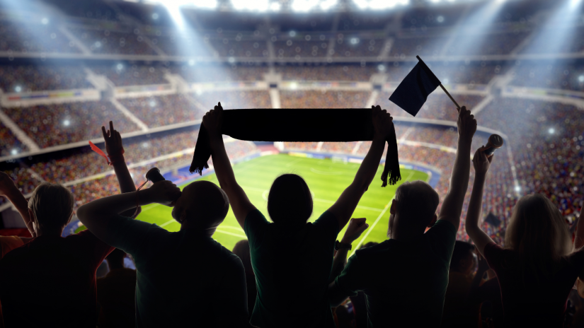 football-fans-canva